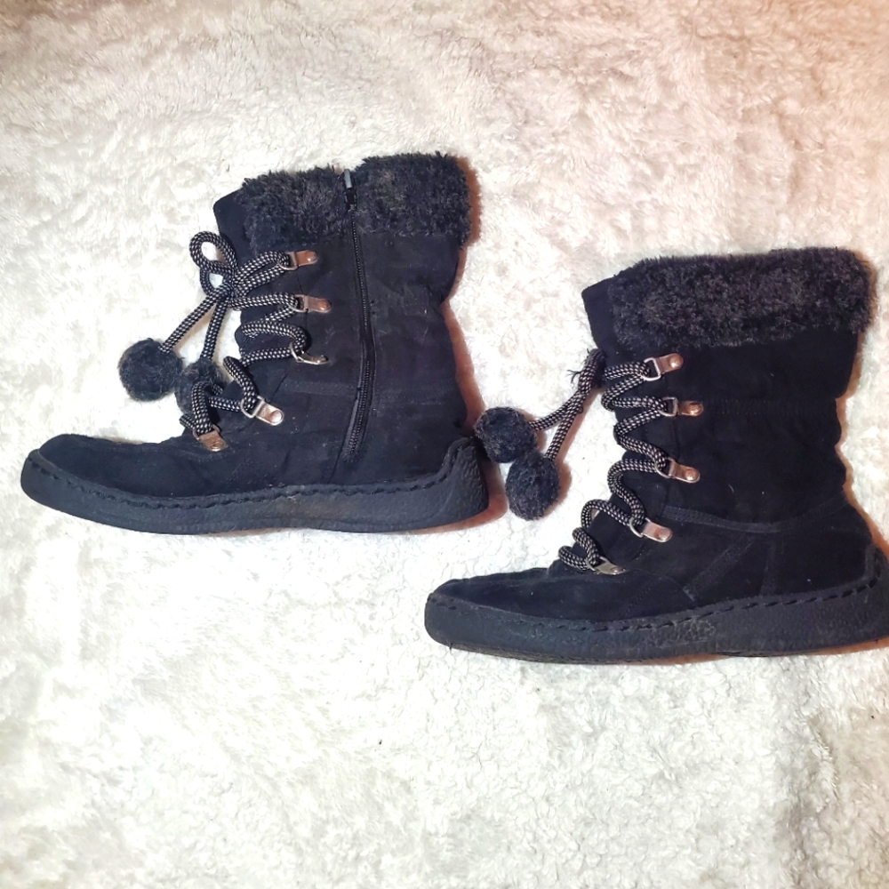 Faded Glory winter boots size 4